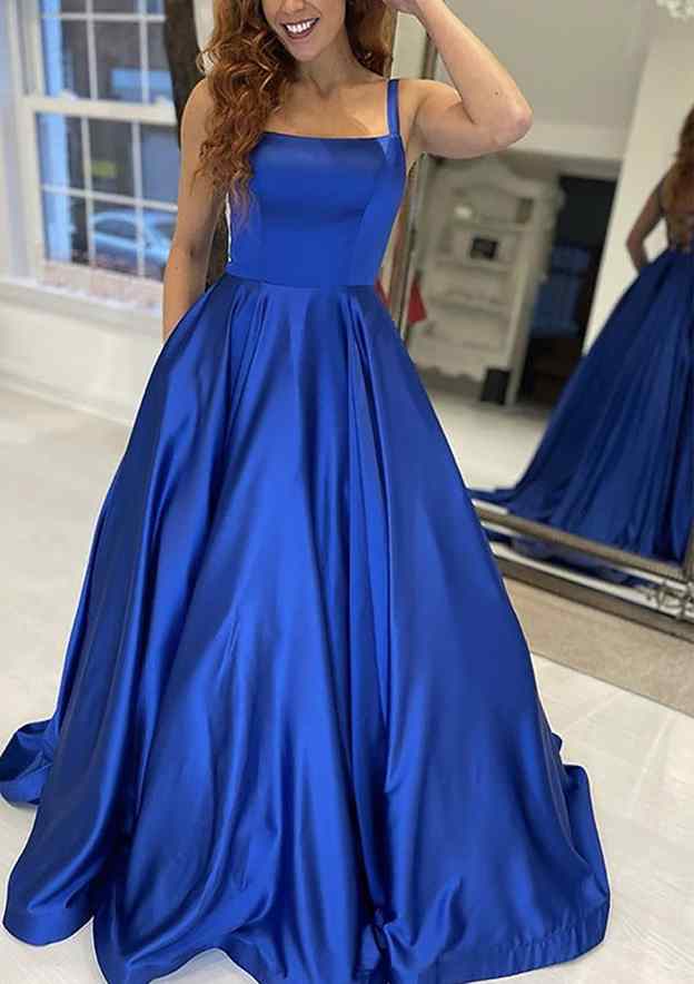 Robe de bal en satin sans manches à encolure carrée et traîne avec poches